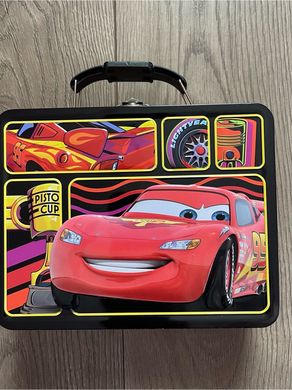 Disney Pixar Cars Lightning McQueen Piston Cup Tin Lunch Box
